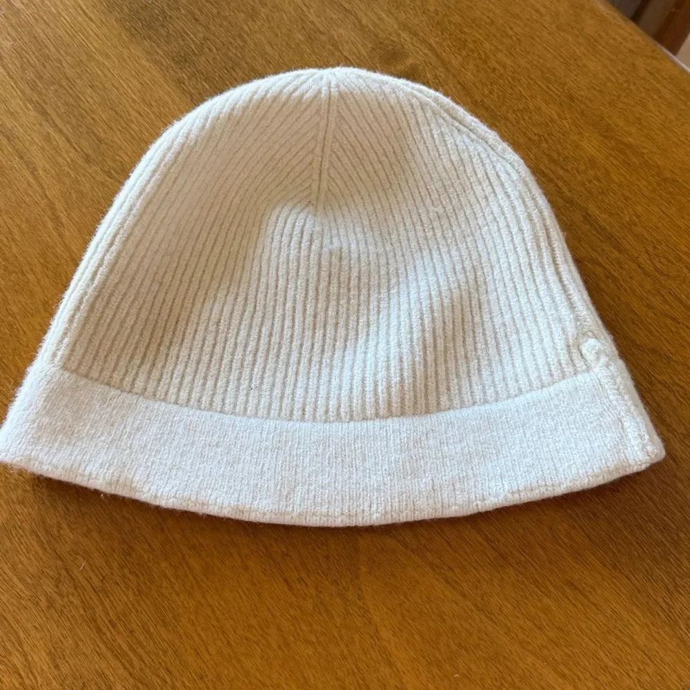 True Religion cap - Picture 2 of 6